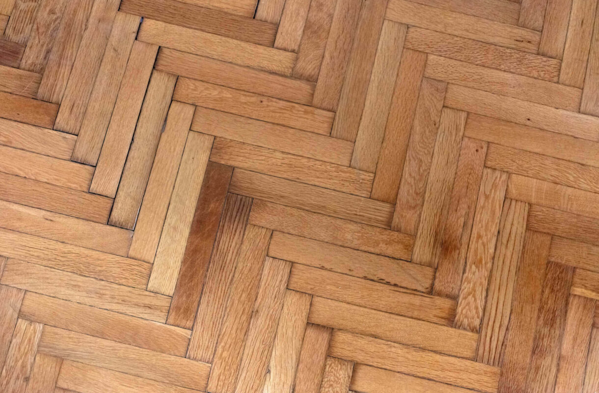 Jak wyczyścić parkiet bez cyklinowania? Praktyczny poradnik