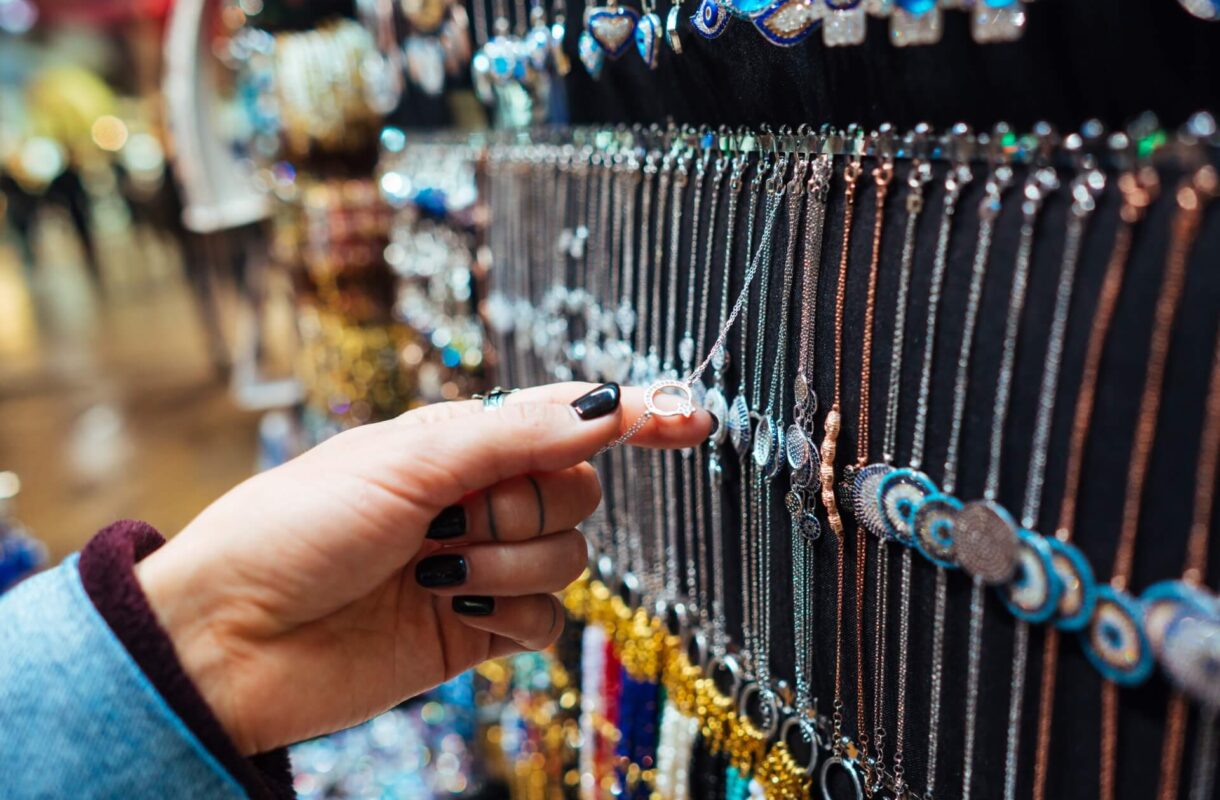 Gdzie kupić biżuterię? TOP 10 miejsc