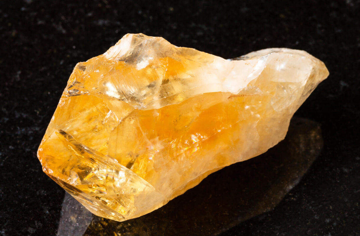 Kamień cytryn – właściwości, które warto znać