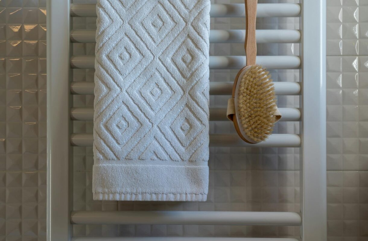 Grzejnik łazienkowy – na co zwrócić uwagę przed zakupem?