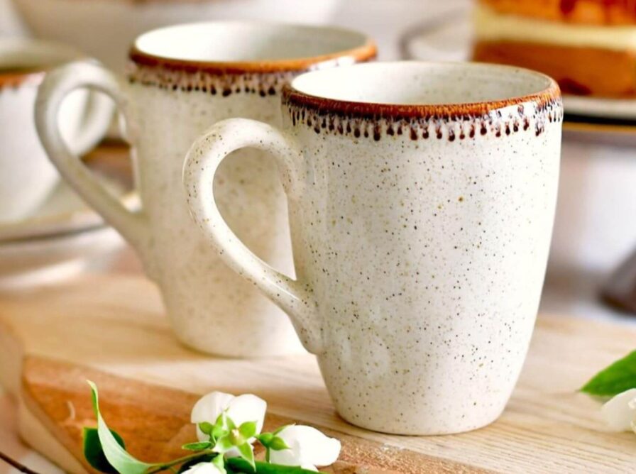 Stylowe kubki do kawy: trendy, które odmienią Twoją kuchnię