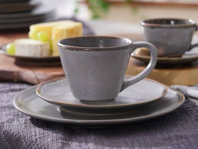 kubek ceramiczny szary