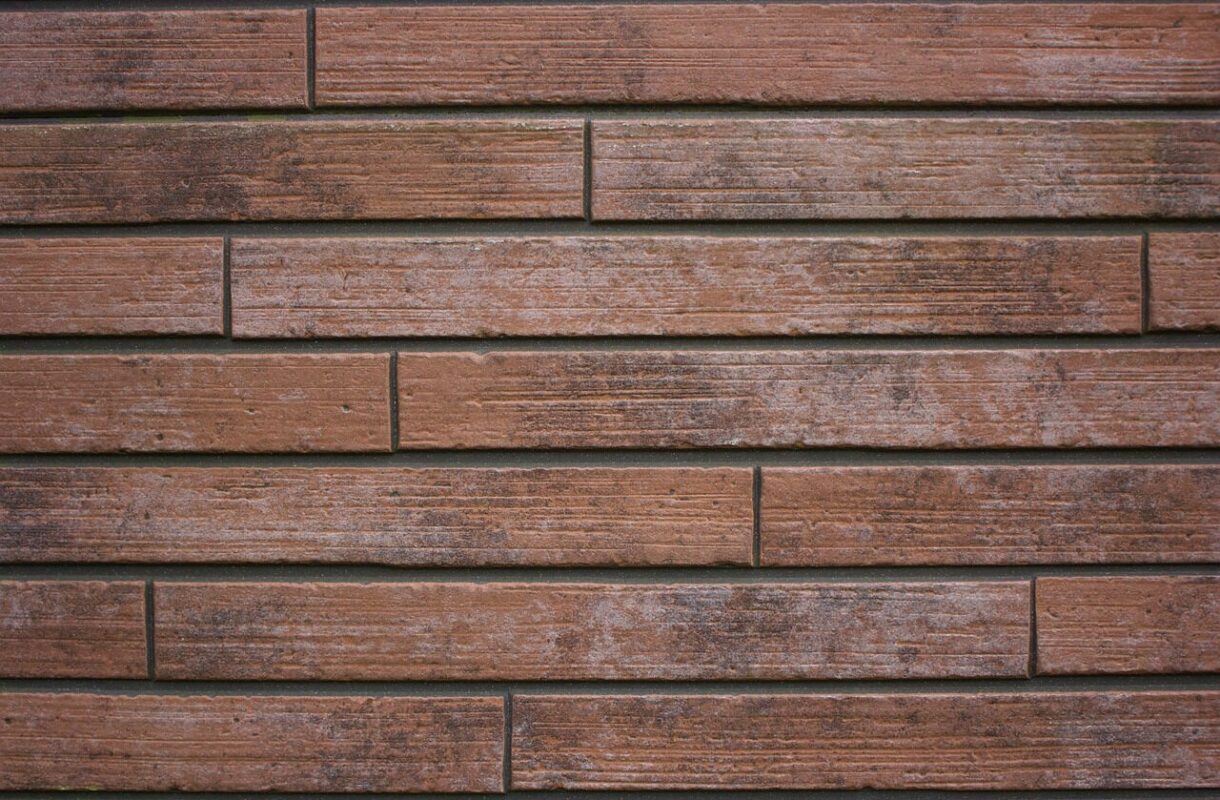 Płytki elewacyjne zewnętrzne – jakie mają zalety? Sprawdź!