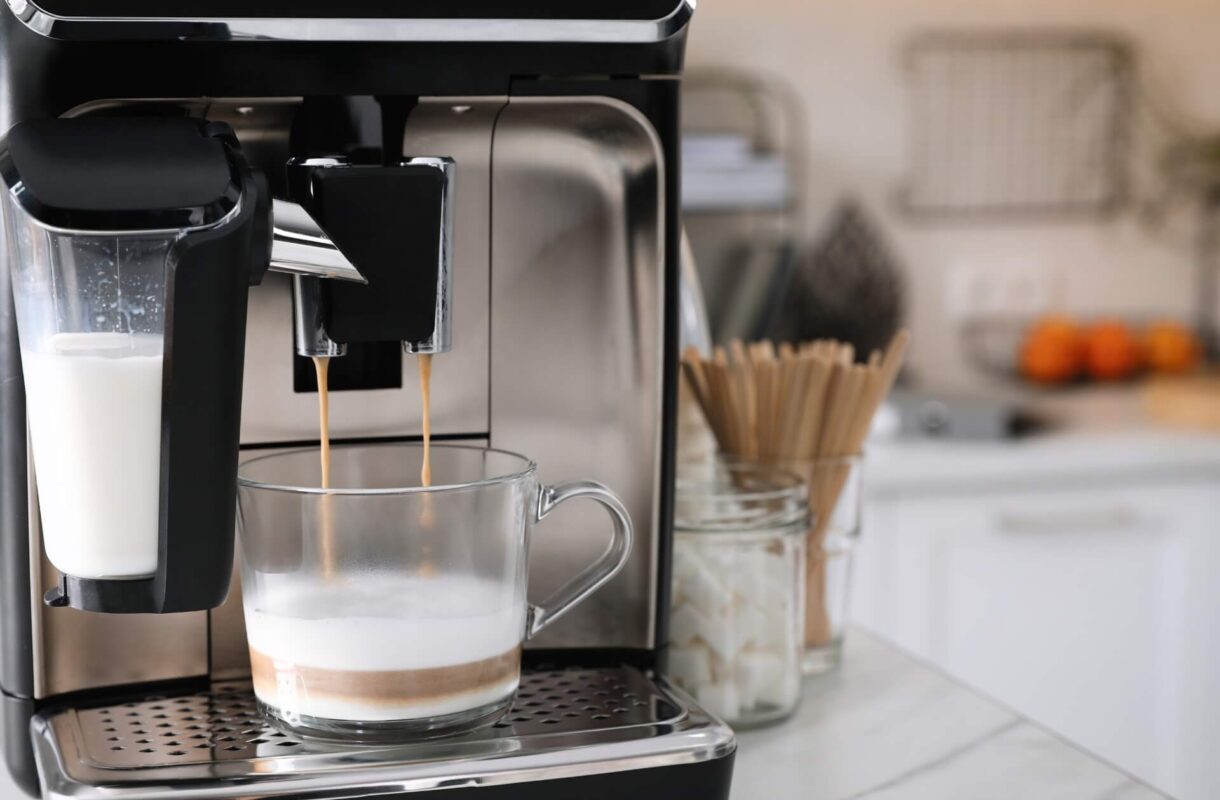 Ekspres DeLonghi nie spienia mleka – najczęstsze przyczyny i rozwiązania