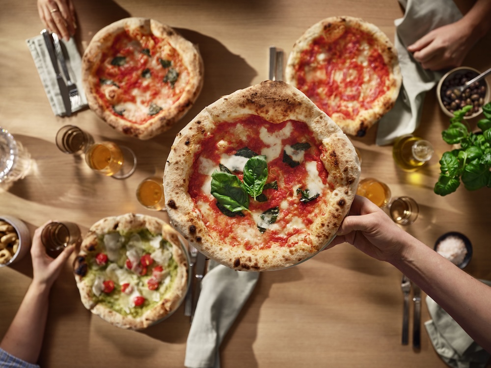 Włoska pizza gotowa w zaledwie 2,5 minuty