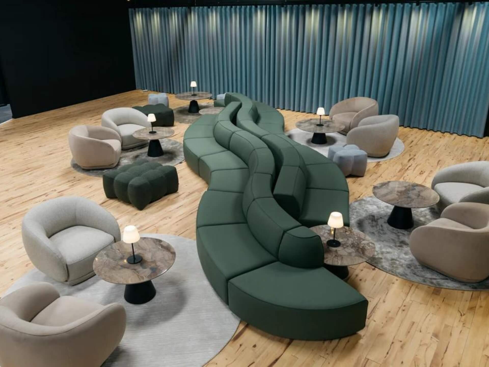 Jak urządzić nowoczesne wnętrze w stylu skandynawskim? Duński design, funkcjonalność i ponadczasowa forma
